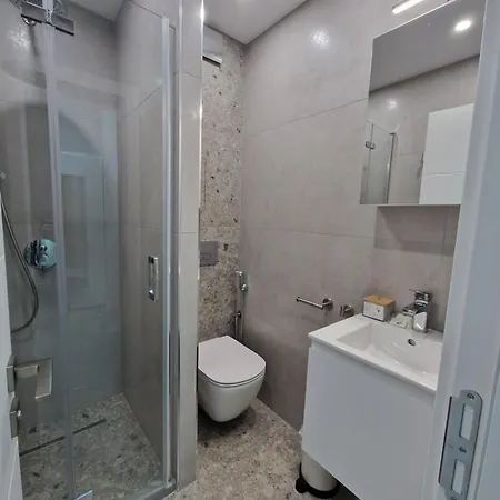 Sun In Center Апартаменты